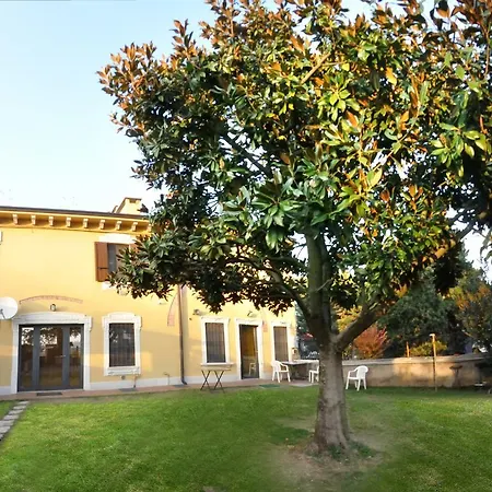 La Magnolia Apartment Verona Exterior photo